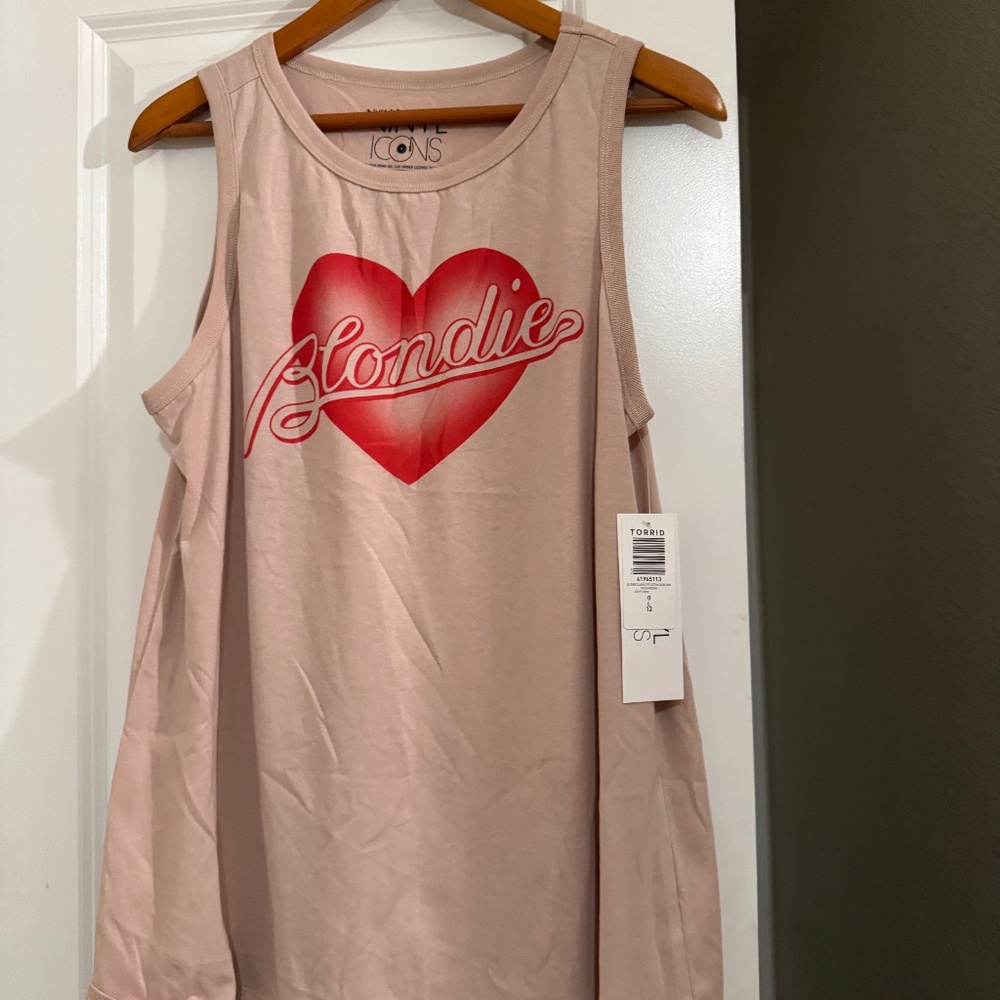 Torrid NWT Blondie t-shirt